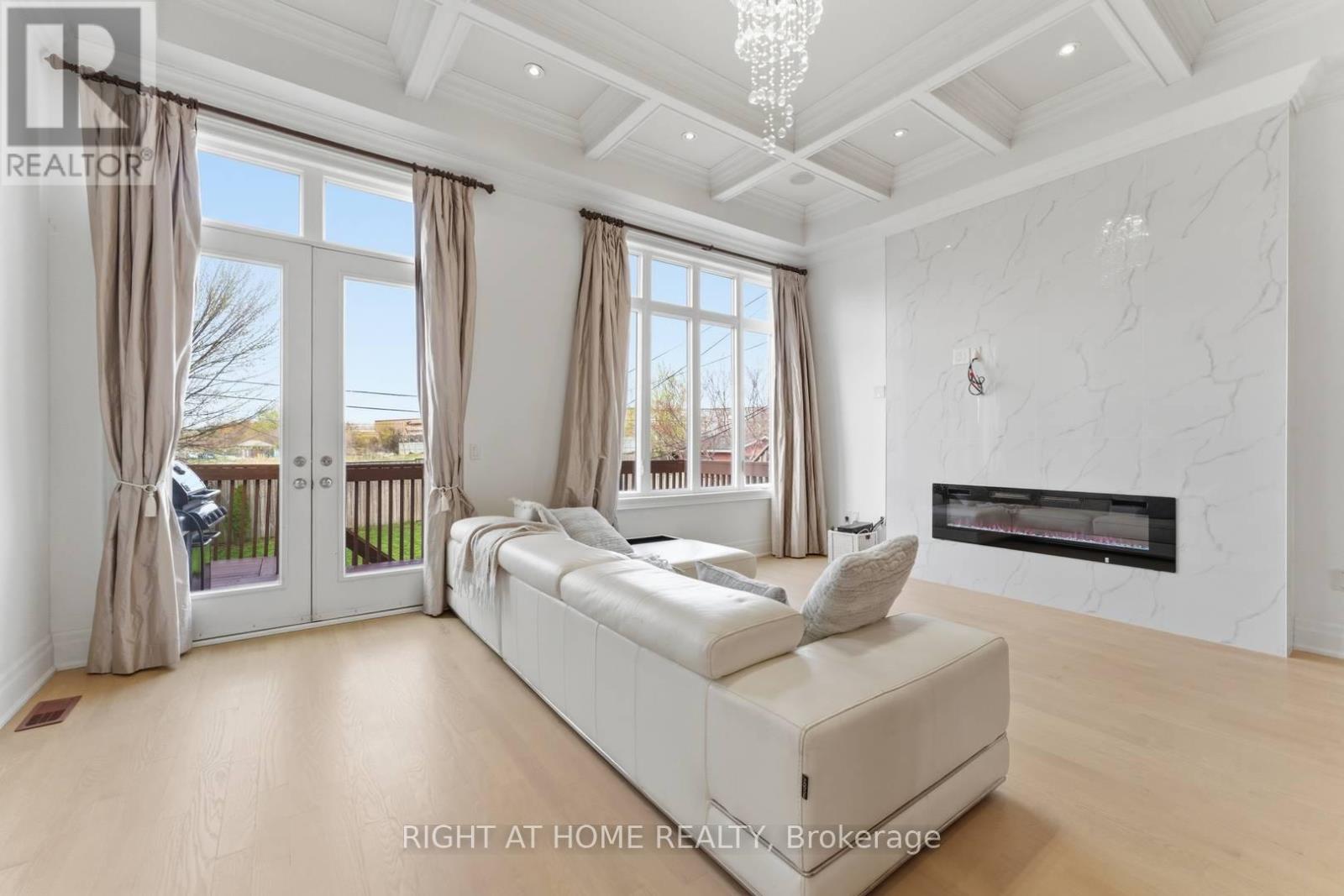 58b Thirty Second Street, Toronto, Ontario  M8W 3G5 - Photo 12 - W13010168