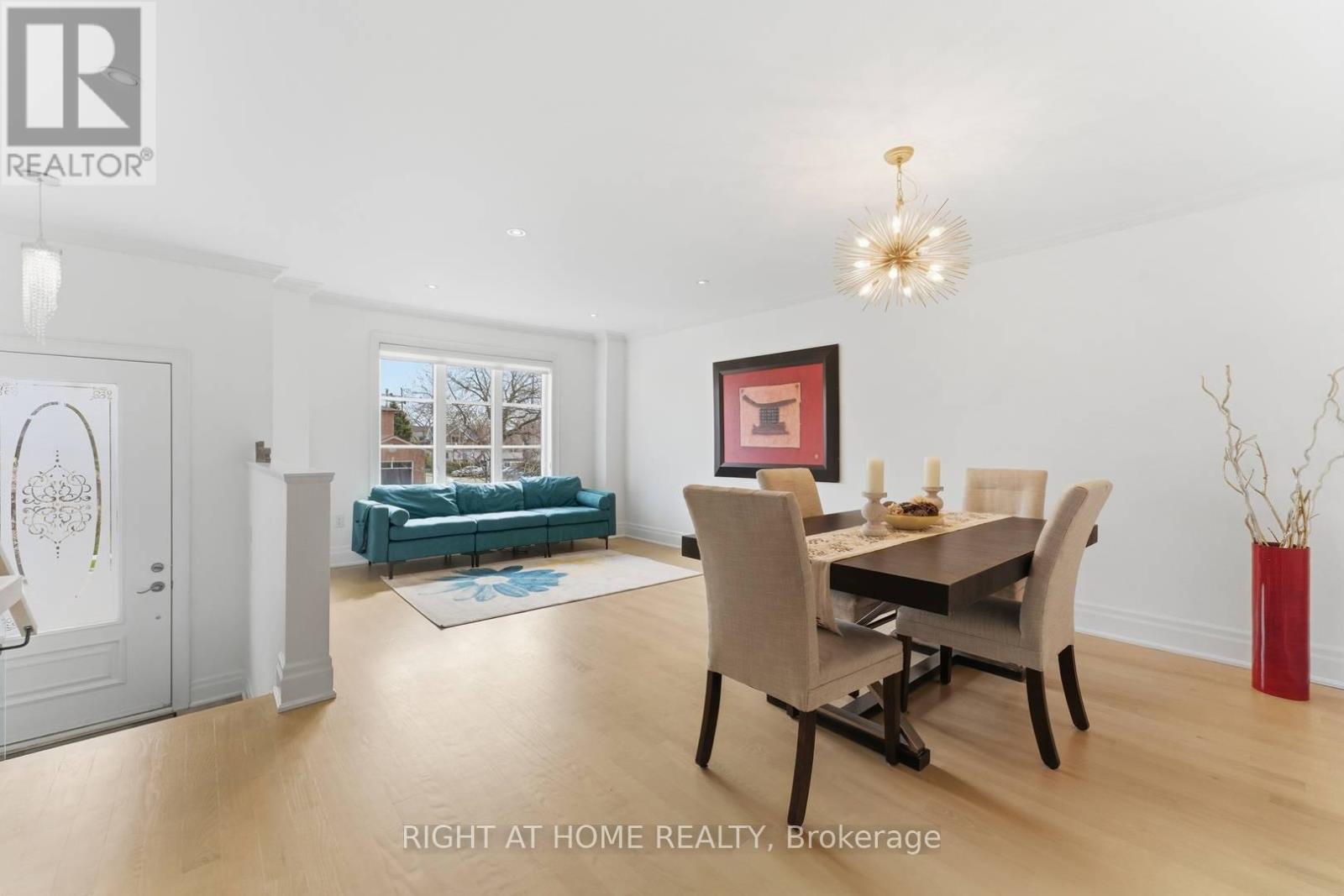 58b Thirty Second Street, Toronto, Ontario  M8W 3G5 - Photo 2 - W13010168