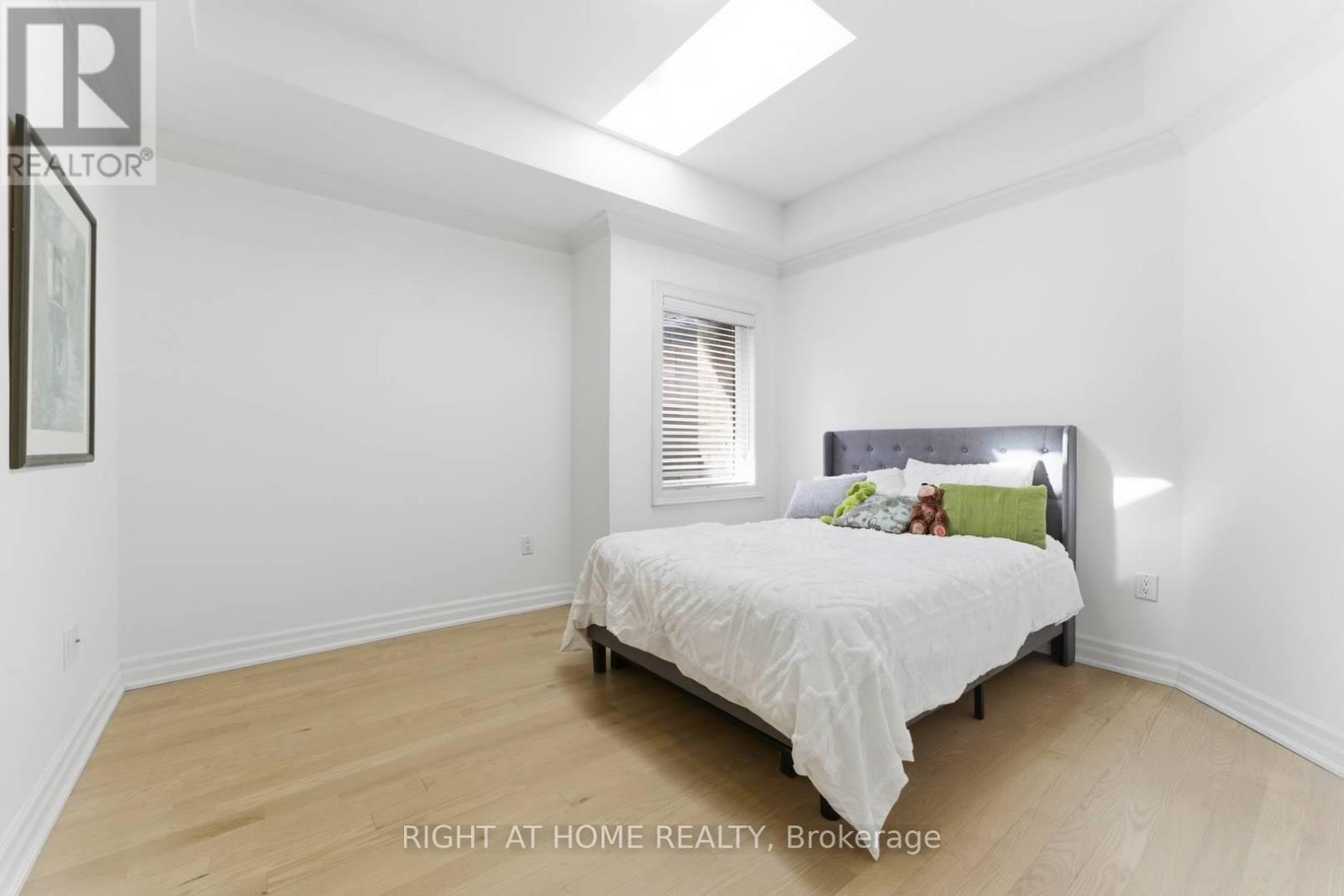 58b Thirty Second Street, Toronto, Ontario  M8W 3G5 - Photo 33 - W13010168