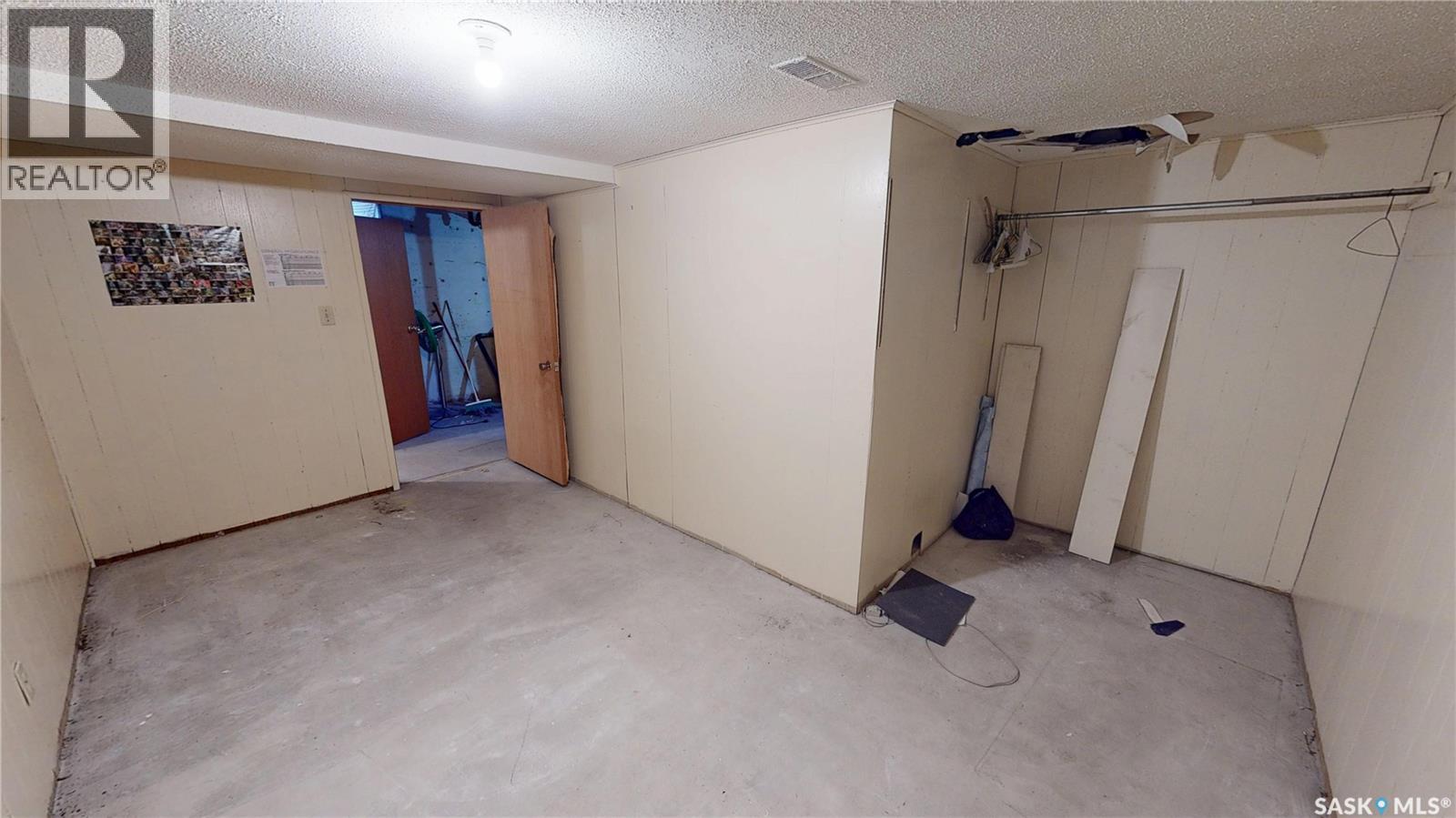 105 Hall Street, Wawota, Saskatchewan  S0G 5A0 - Photo 27 - SK029395