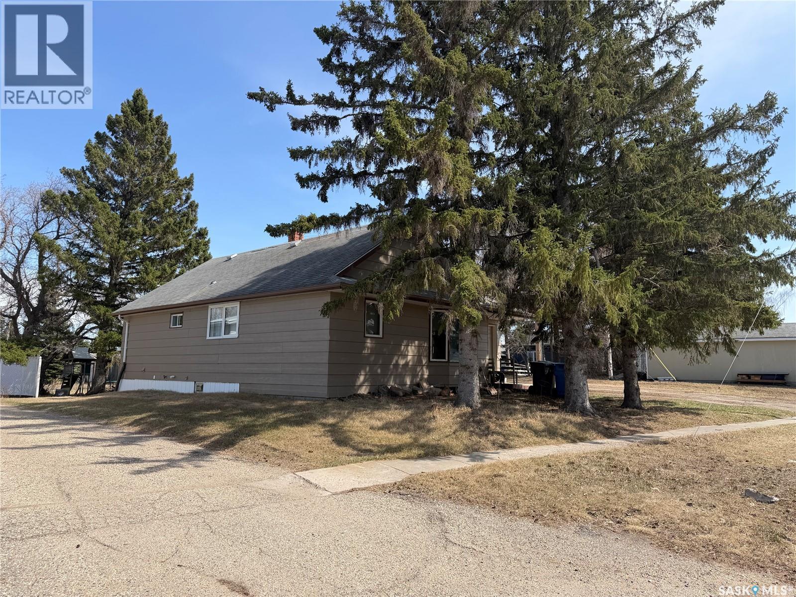 105 Hall Street, Wawota, Saskatchewan  S0G 5A0 - Photo 37 - SK029395