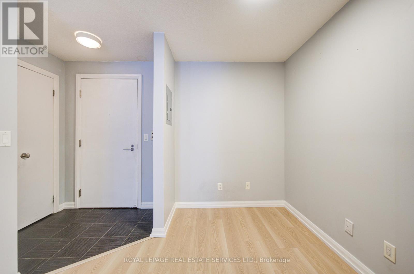 852 - 111 Elizabeth Street, Toronto, Ontario  M5G 1P7 - Photo 16 - C13103126