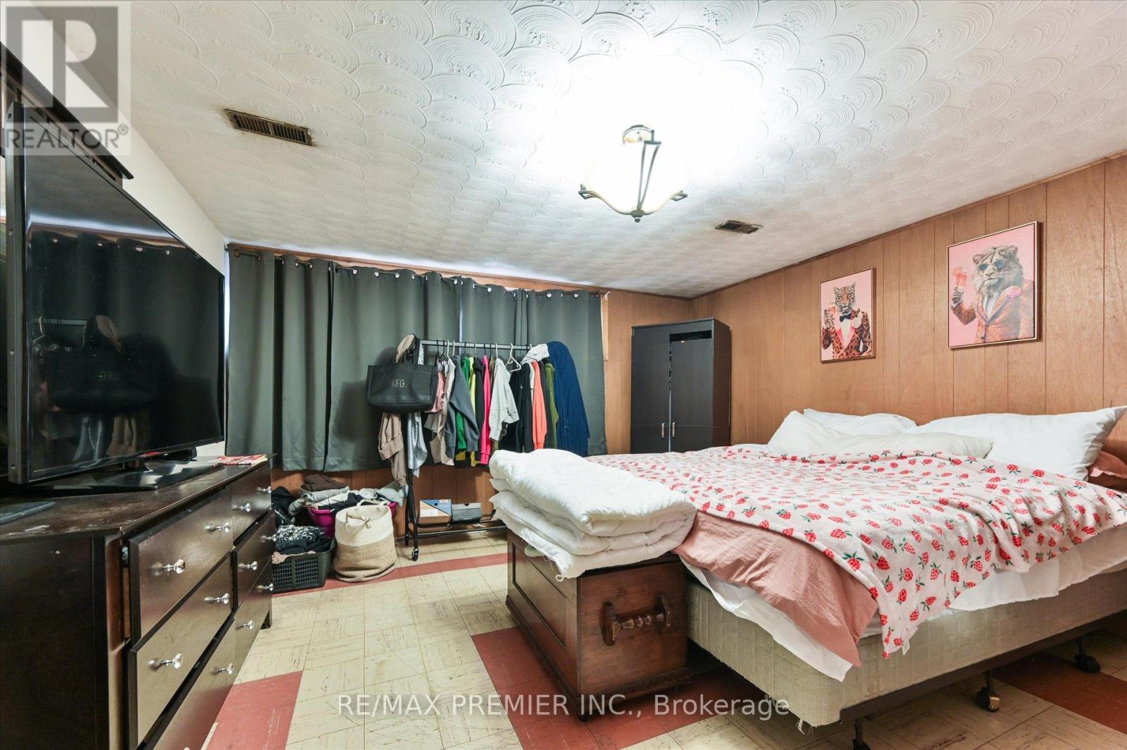 39 Jocada Road, Toronto, Ontario  M6L 2J4 - Photo 17 - W13105916