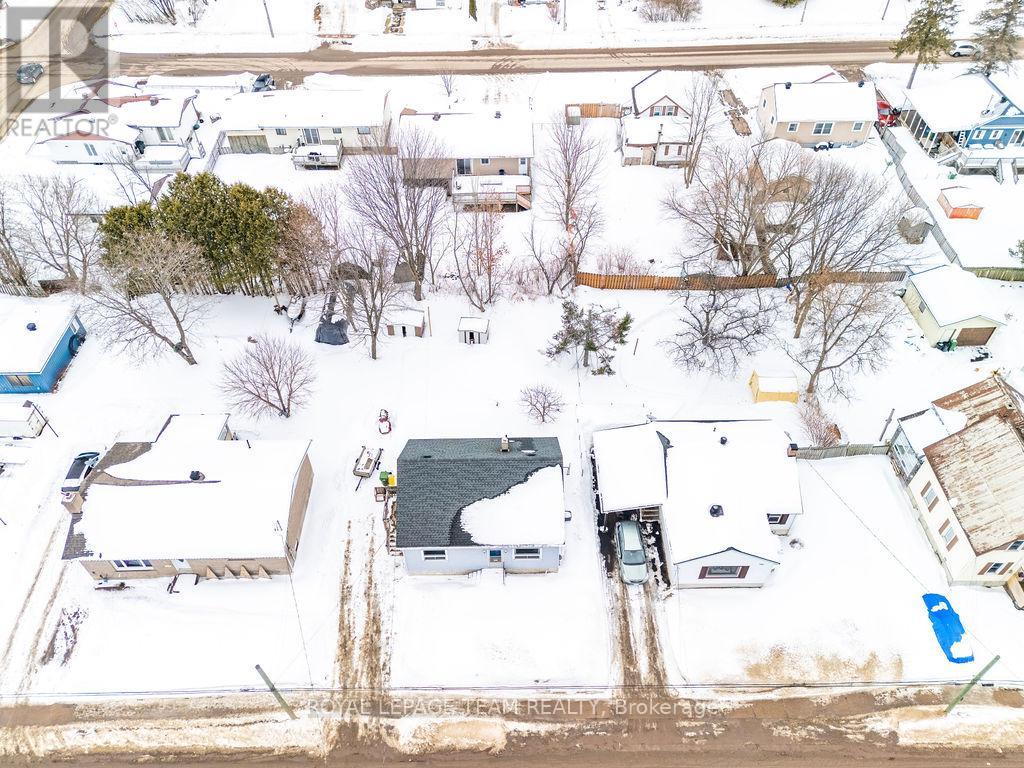 1120 Pembroke Street W, Pembroke, Ontario  K8A 5R5 - Photo 4 - X12837164