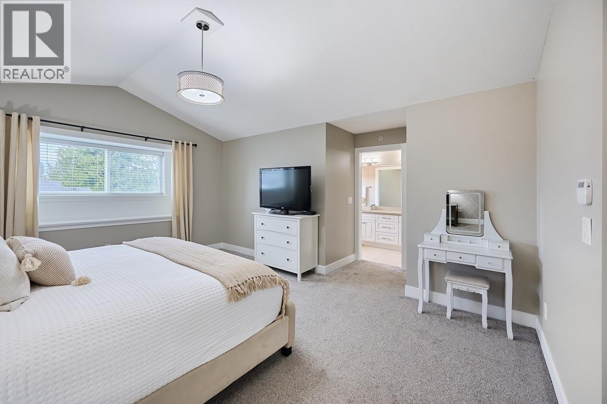 11939 Bonson Road, Pitt Meadows, British Columbia  V3Y 1K5 - Photo 15 - R3121280