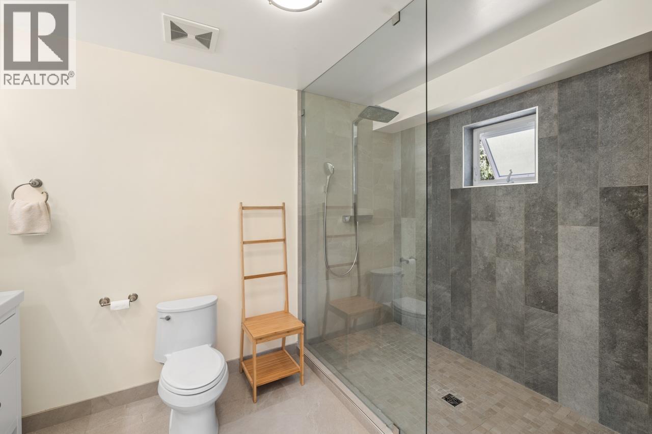 483 Braewood Place, Bowen Island, British Columbia  V0N 1G2 - Photo 23 - R3120666