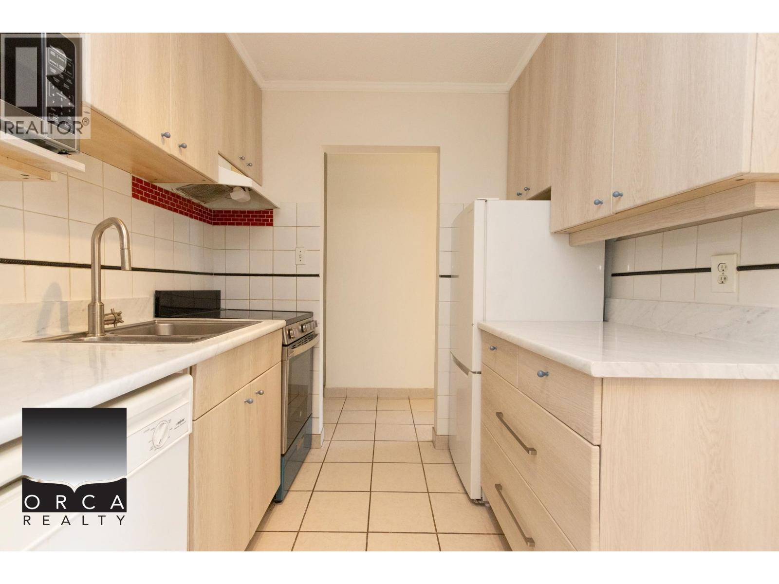 9 140 20th Street, North Vancouver, British Columbia  V7L 3A4 - Photo 11 - R3117732