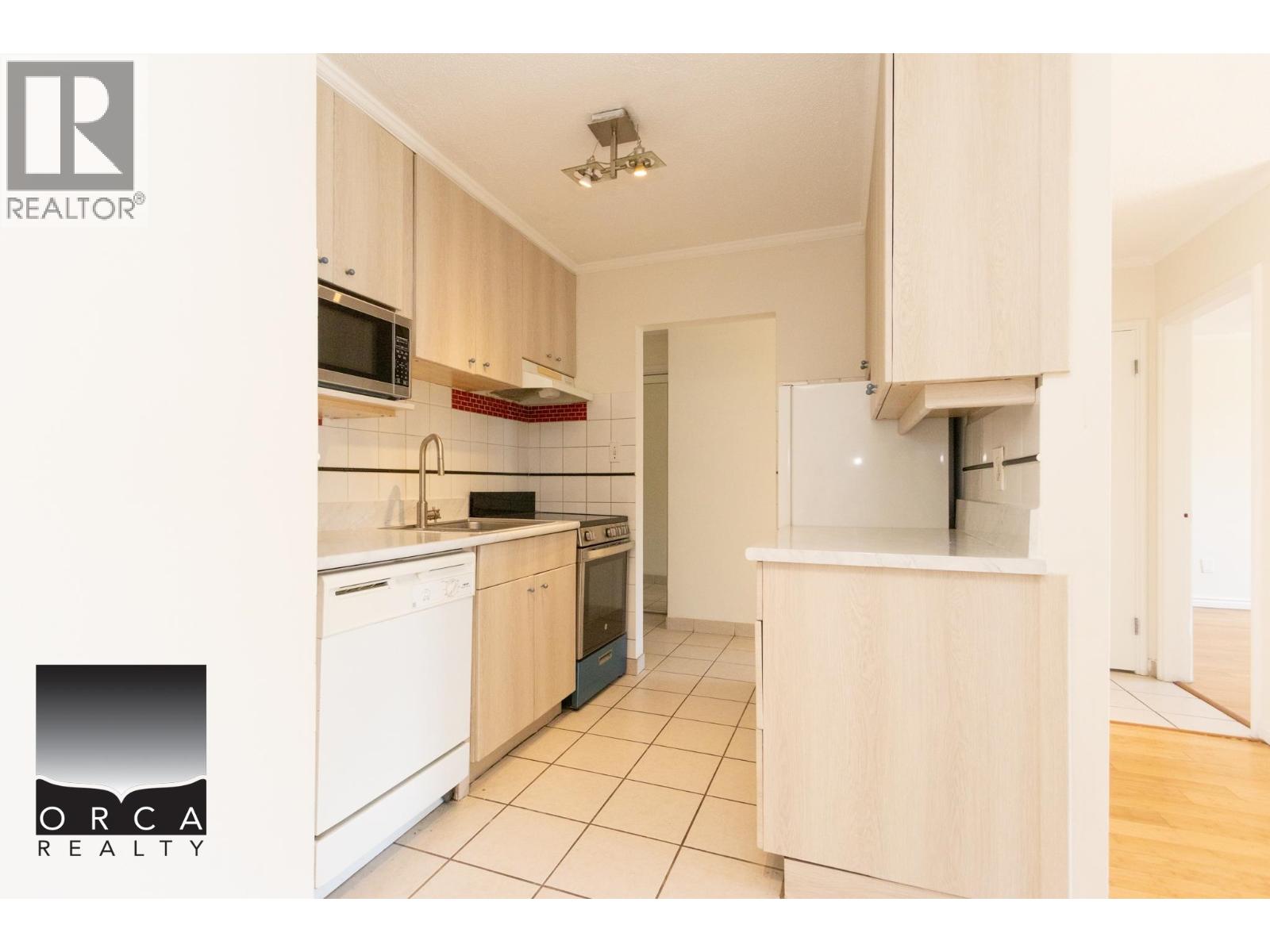 9 140 20th Street, North Vancouver, British Columbia  V7L 3A4 - Photo 9 - R3117732