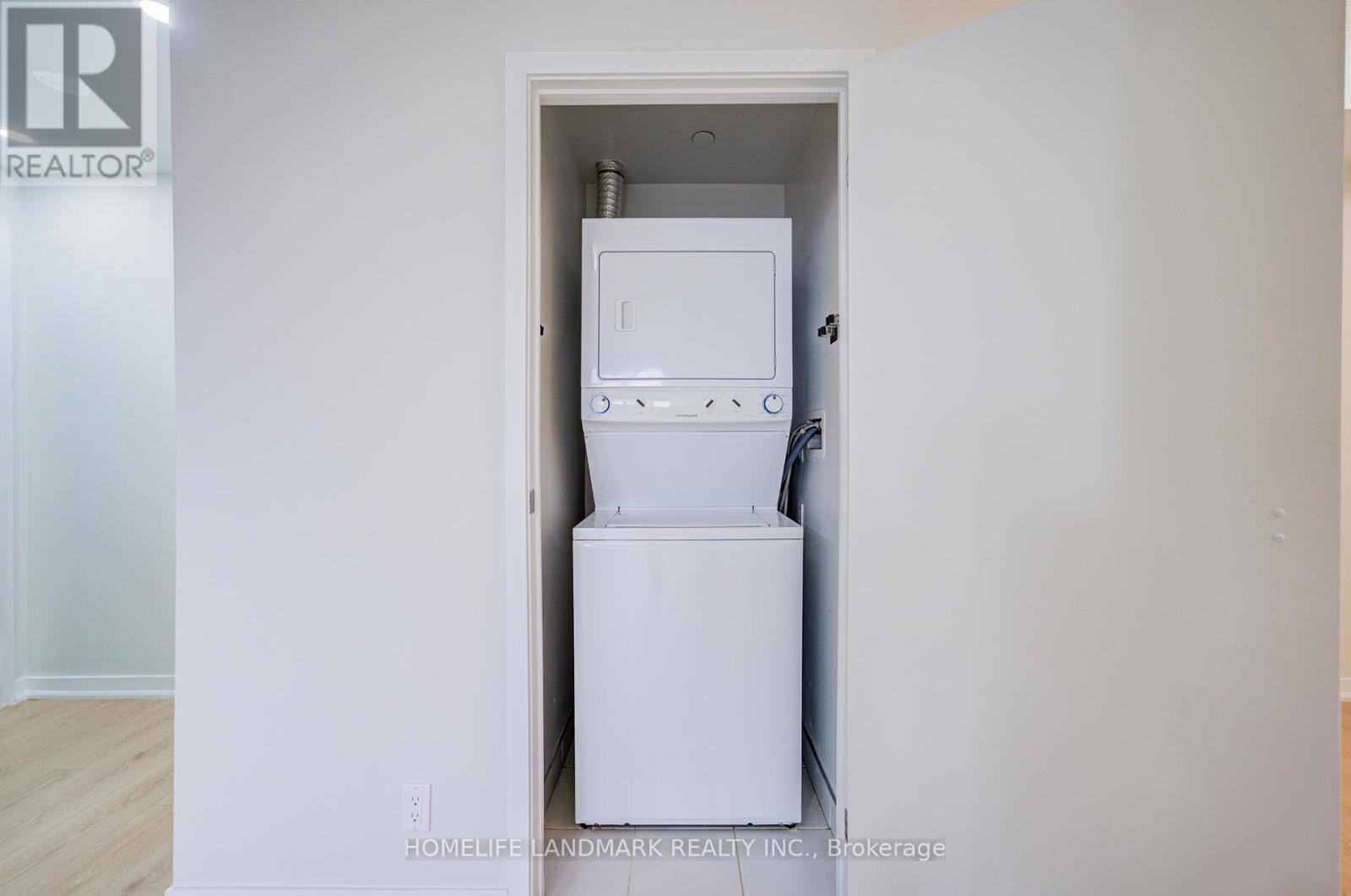 2601 - 89 Dunfield Avenue, Toronto, Ontario  M4S 0A4 - Photo 28 - C13100556