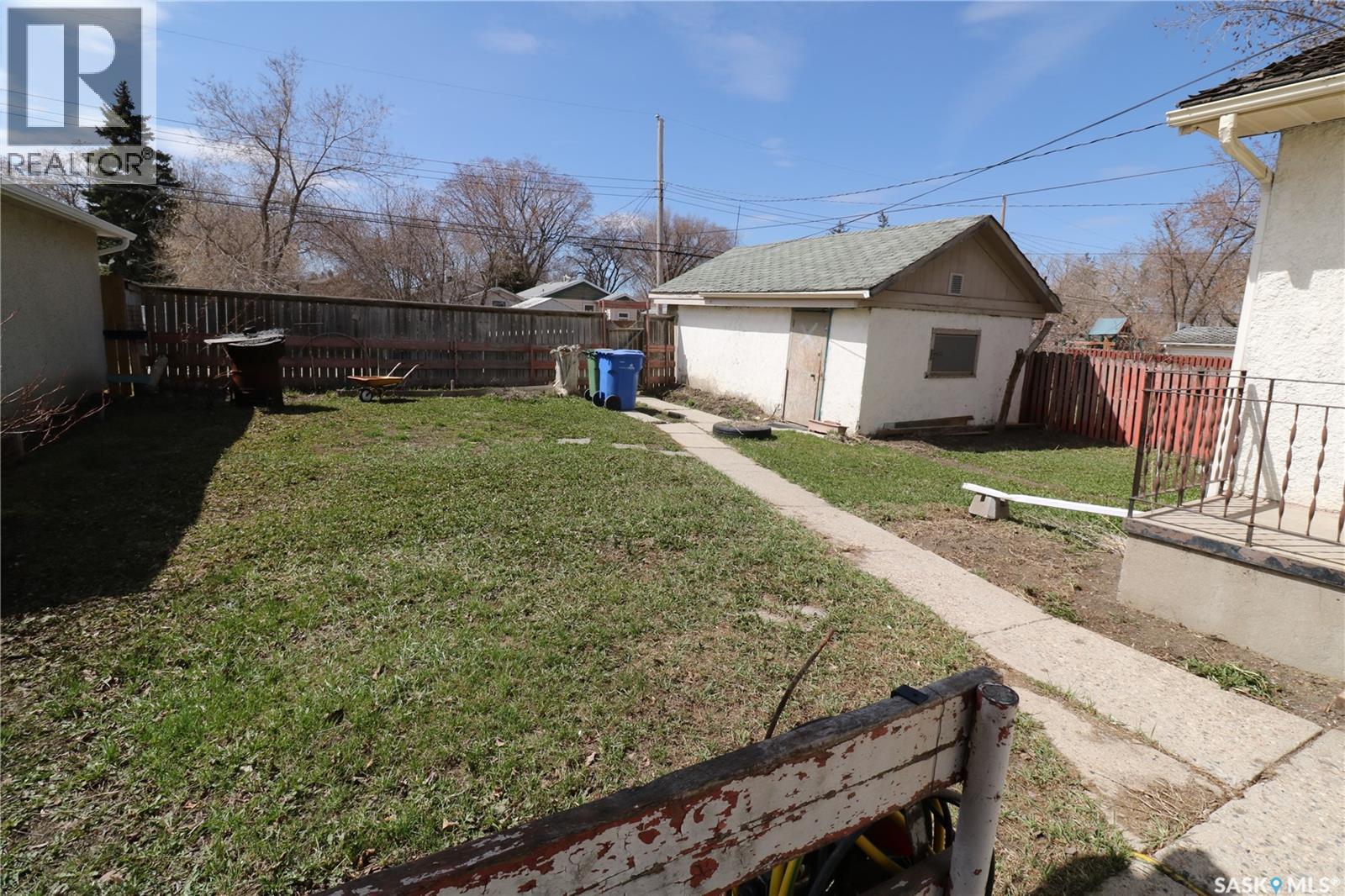 674 Robinson Street, Regina, Saskatchewan  S4T 2L8 - Photo 30 - SK035436