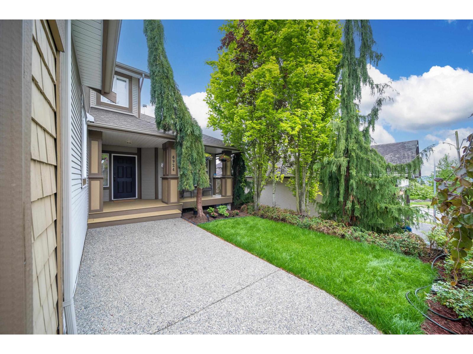 6924 197b Street, Langley, British Columbia  V2Y 3B1 - Photo 4 - R3121625