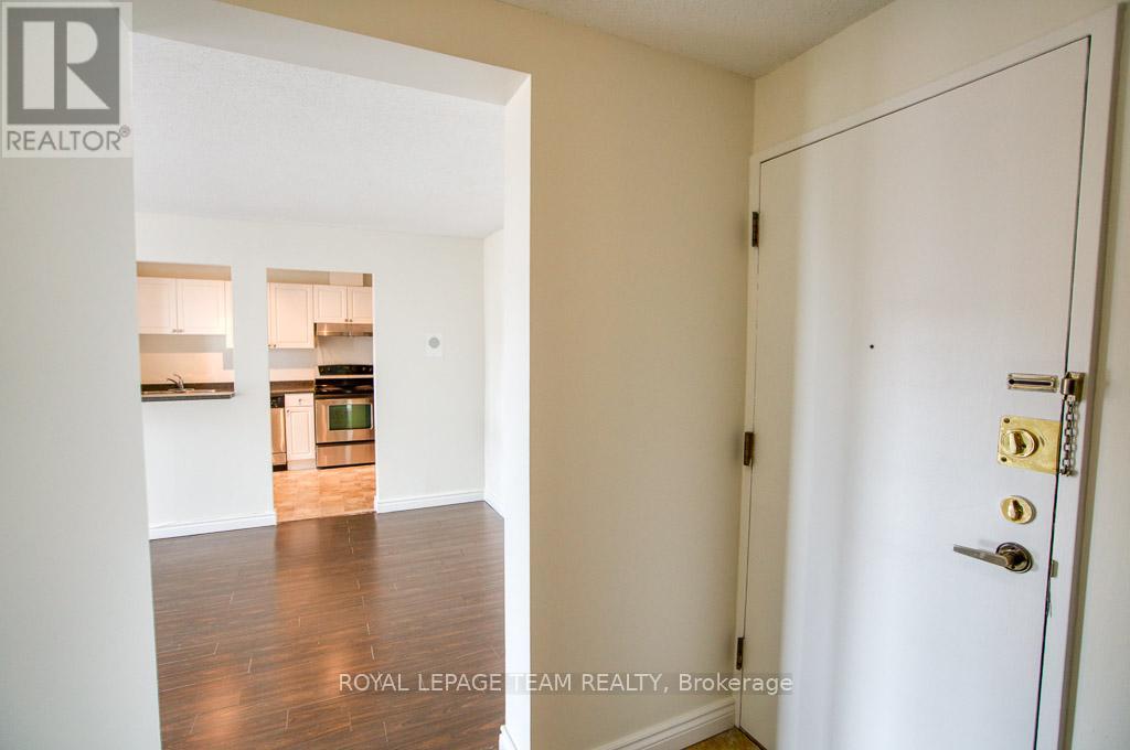 1013 - 1505 Baseline Road, Ottawa, Ontario  K2C 3L4 - Photo 4 - X13106174
