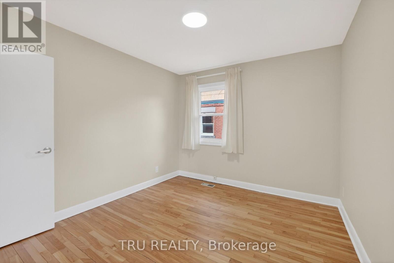 3 - 407 Peach Tree Lane, Ottawa, Ontario  K1K 2R7 - Photo 15 - X13106208
