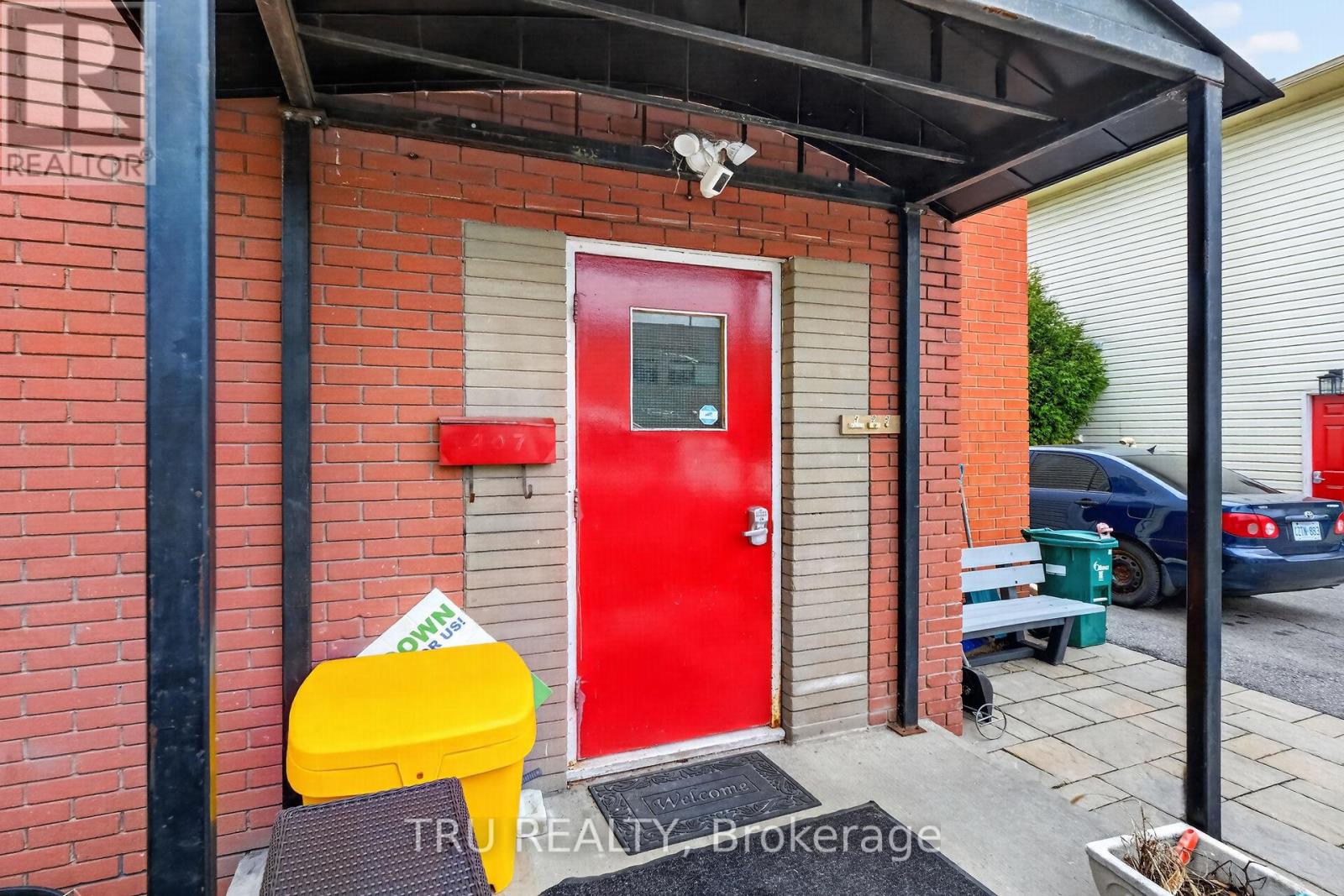 3 - 407 Peach Tree Lane, Ottawa, Ontario  K1K 2R7 - Photo 2 - X13106208