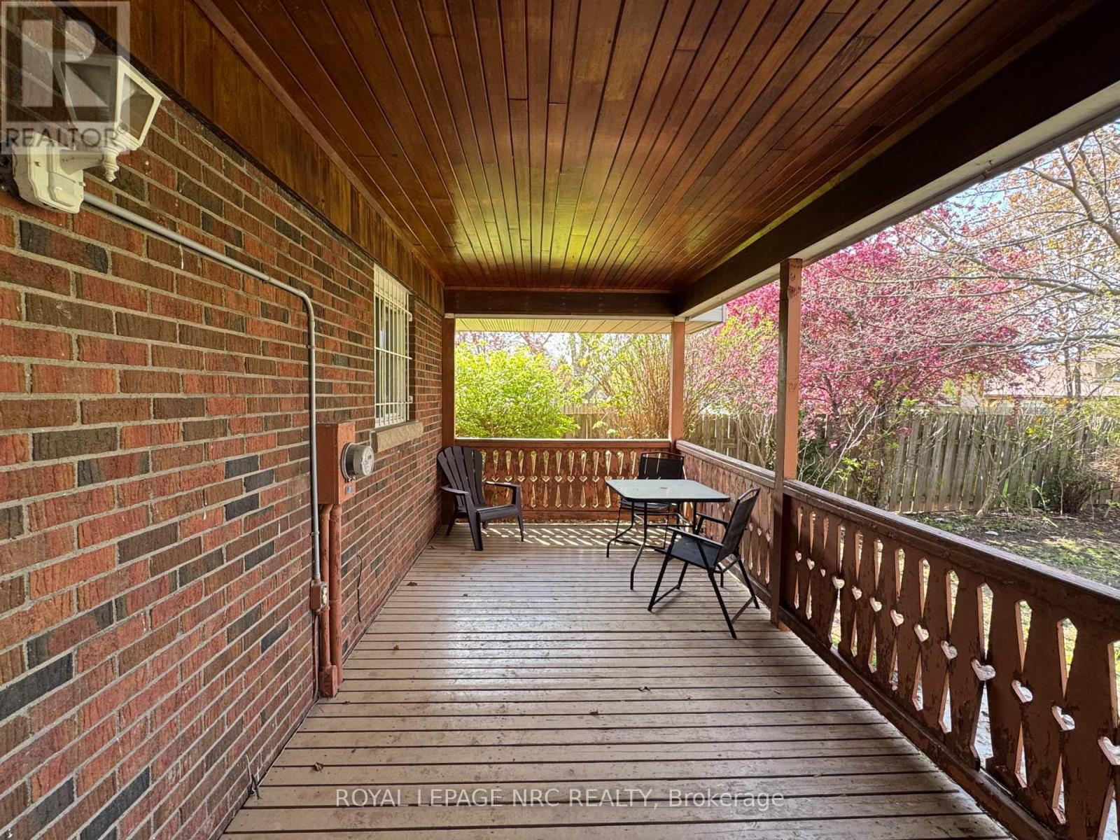 11 Richard Street, St. Catharines (Glendale/glenridge), Ontario  L2T 2E1 - Photo 21 - X13106196