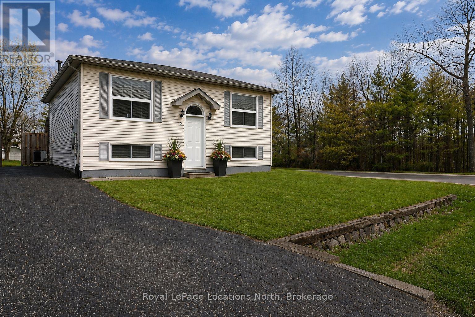 2 LANGEVIN DRIVE, Wasaga Beach, Ontario