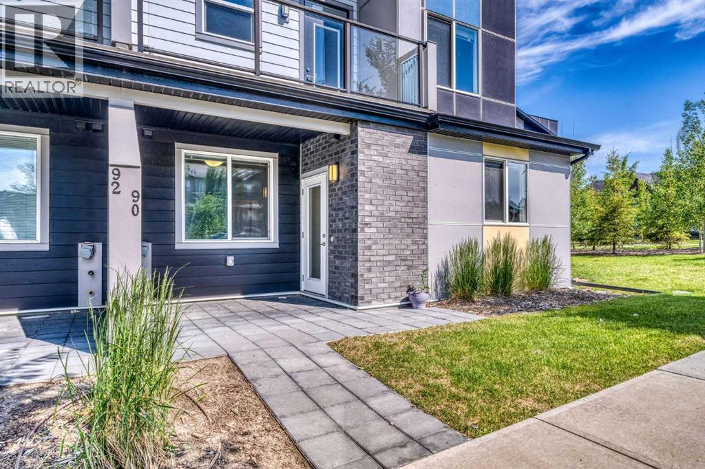 90 Redstone Way NE, Calgary, Alberta