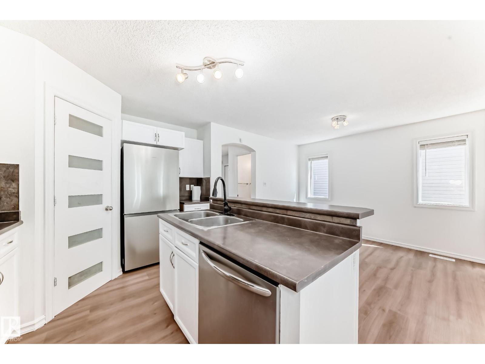 115 Keystone Ln, Leduc, Alberta  T9E 0J5 - Photo 11 - E4486760