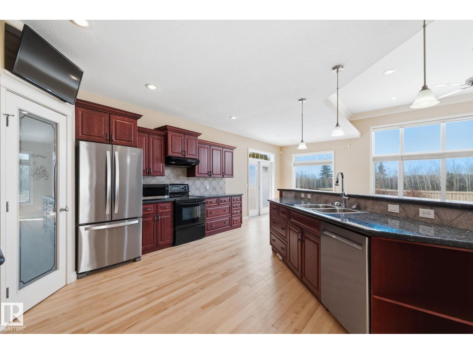 30 Valleyview Rg, Fort Saskatchewan, Alberta  T8L 4P2 - Photo 10 - E4486761