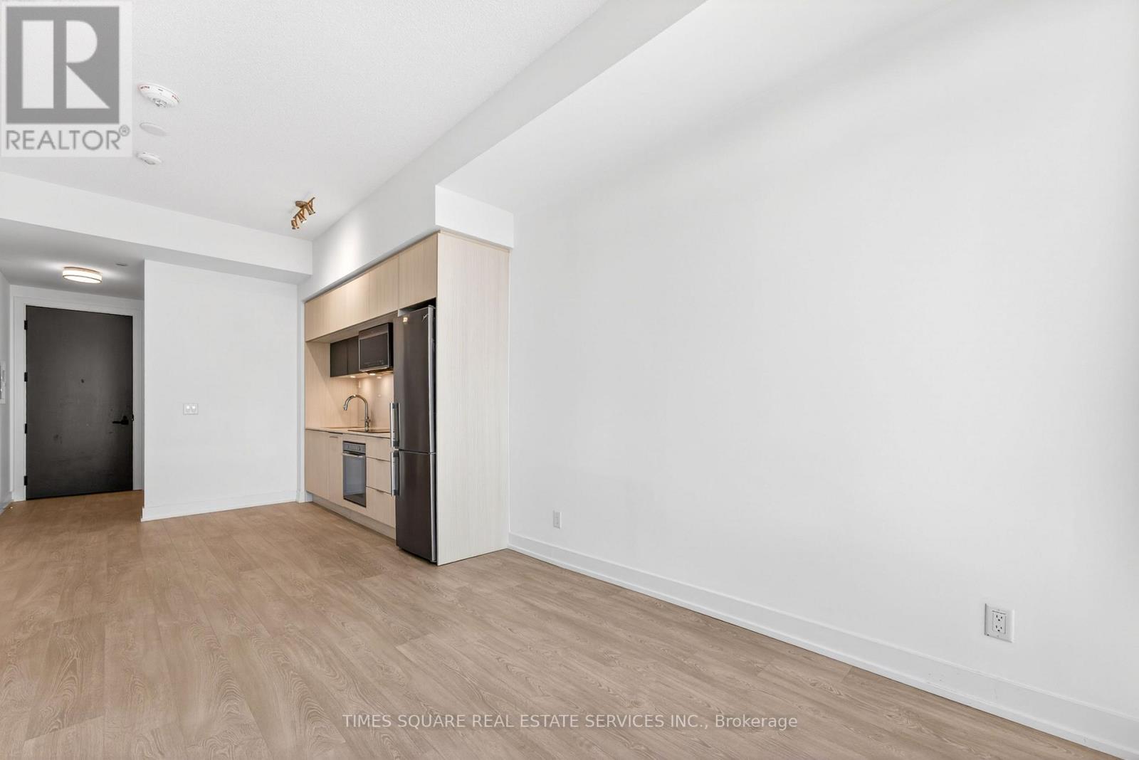 2003 - 25 Adra Grado Way, Toronto, Ontario  M2J 0H6 - Photo 7 - C13106204