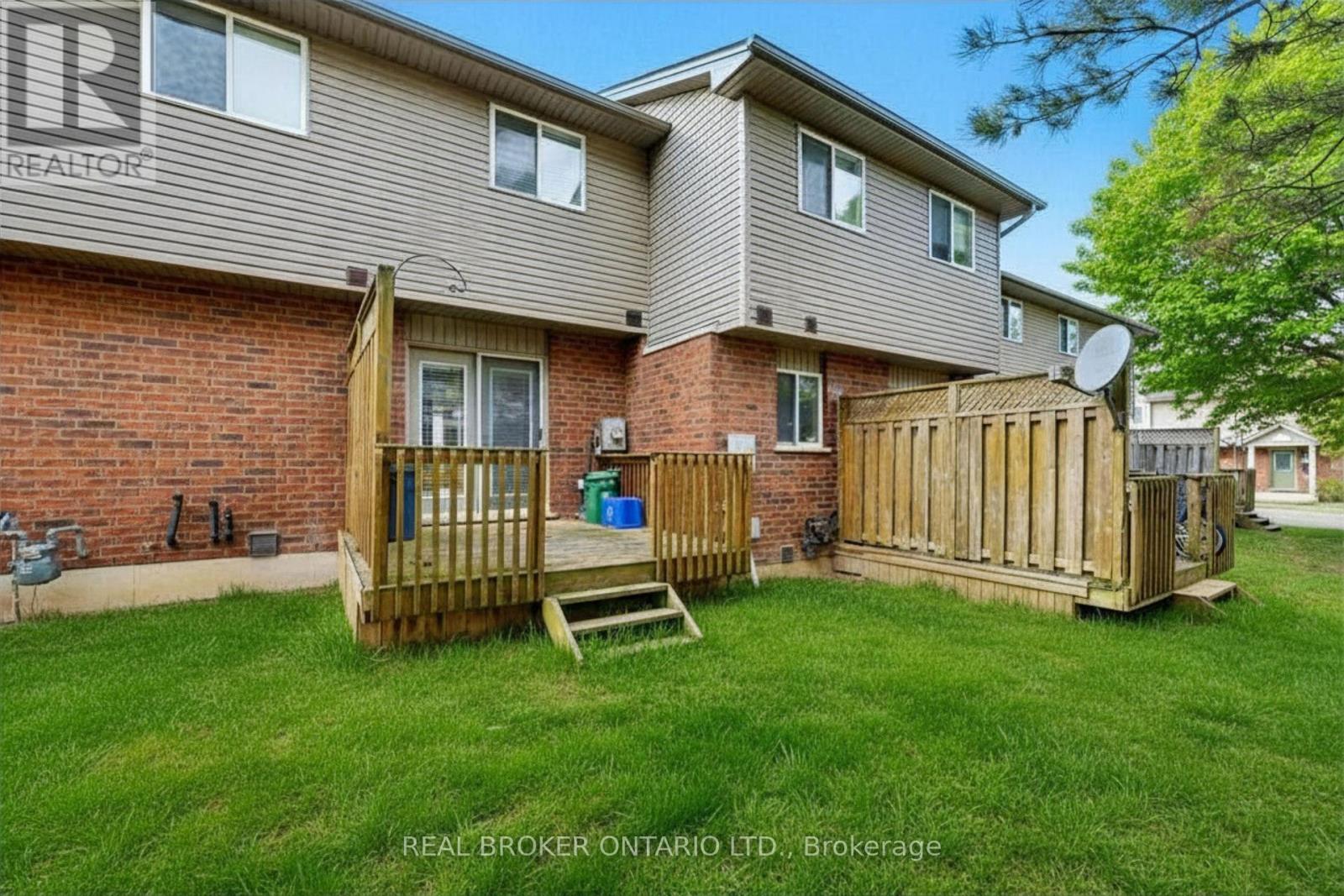 4 - 1535 Trossacks Avenue, London North, Ontario  N5X 4R1 - Photo 18 - X12853310