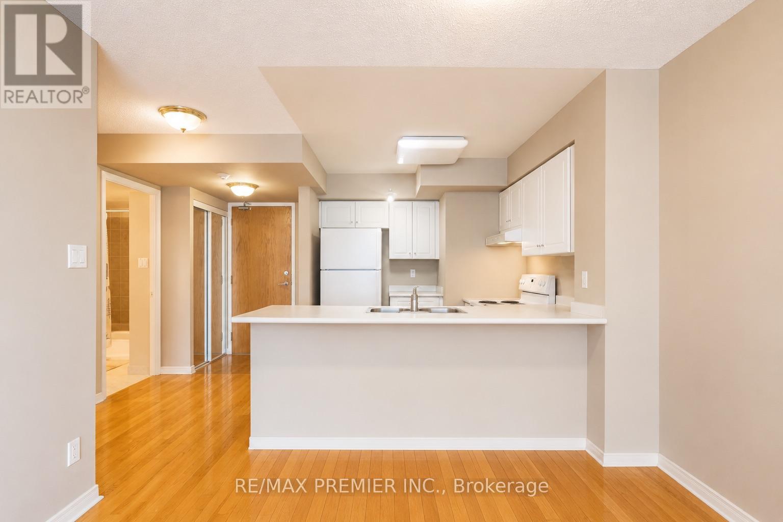 504 - 19 NORTHERN HEIGHTS DRIVE, Richmond Hill, Ontario