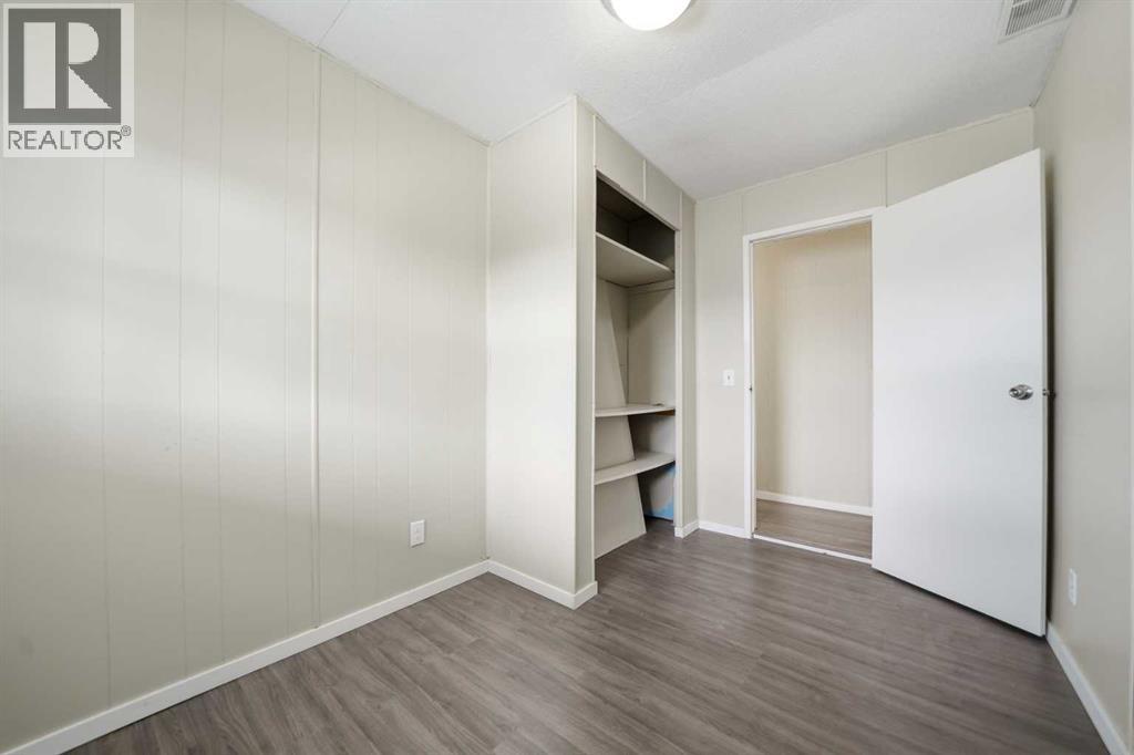 329 1 Street, Irricana, Alberta  T0m 1b0 - Photo 11 - A2293105