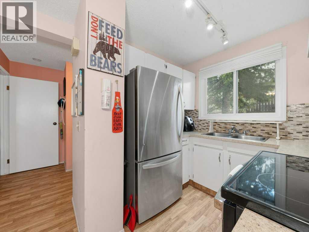 22, 115 Bergen Road NW, Calgary, Alberta  T3K 1P2 - Photo 6 - A2309381