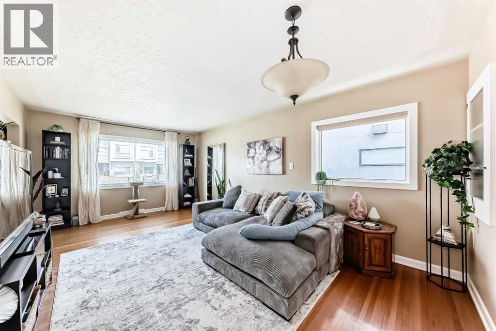 815 20a Avenue Ne, Calgary, Alberta  T2n 3v8 - Photo 12 - A2307542