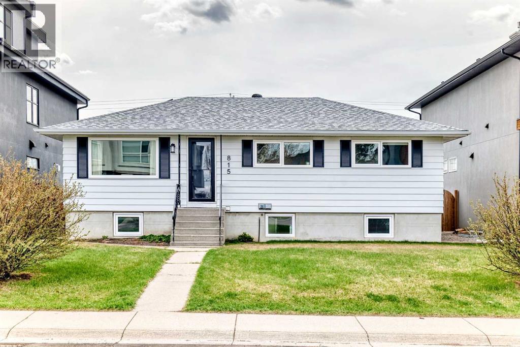 815 20a Avenue Ne, Calgary, Alberta  T2n 3v8 - Photo 1 - A2307542