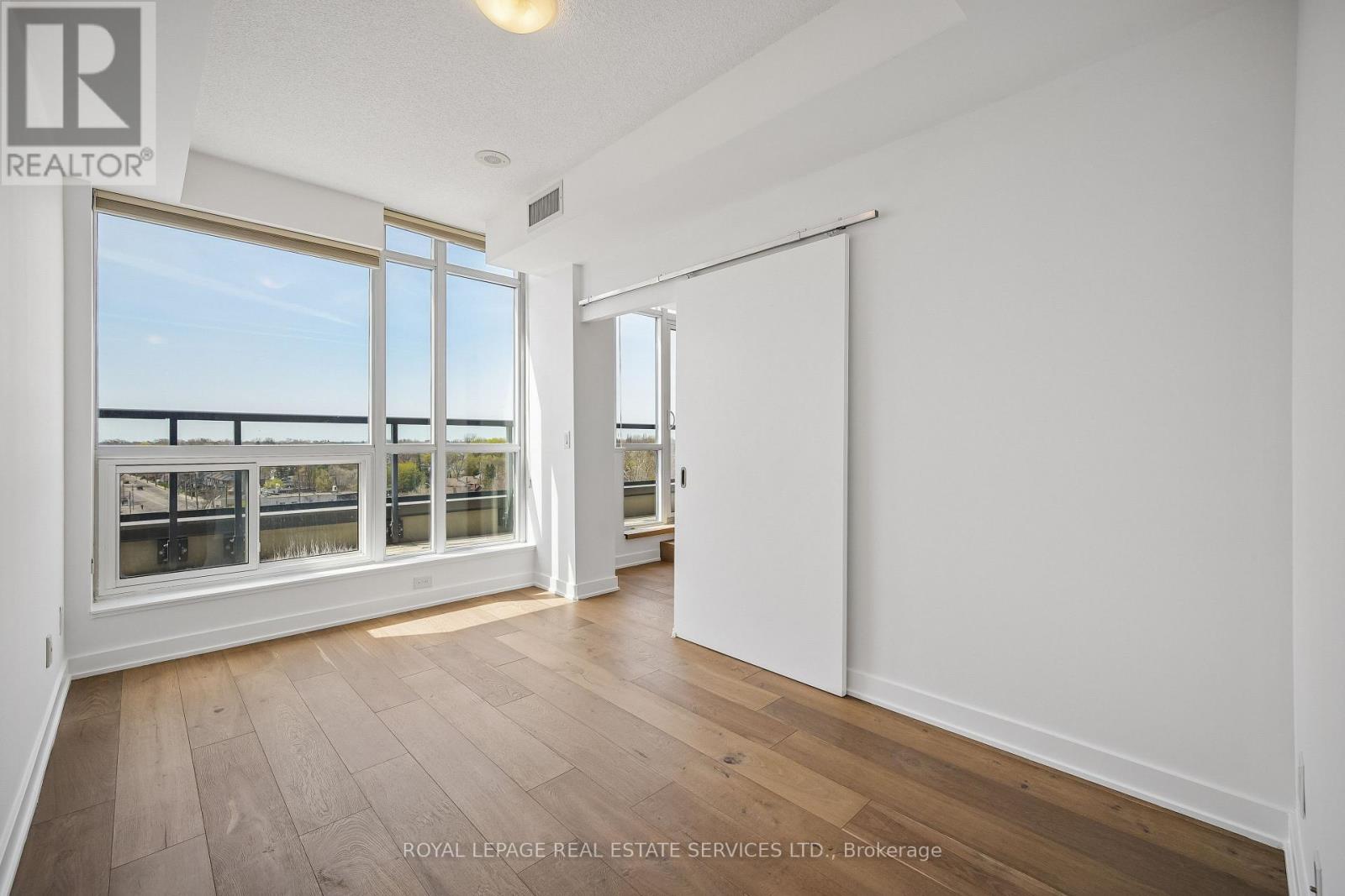 906 - 11 Superior Avenue, Toronto, Ontario  M8V 0A7 - Photo 15 - W13106184
