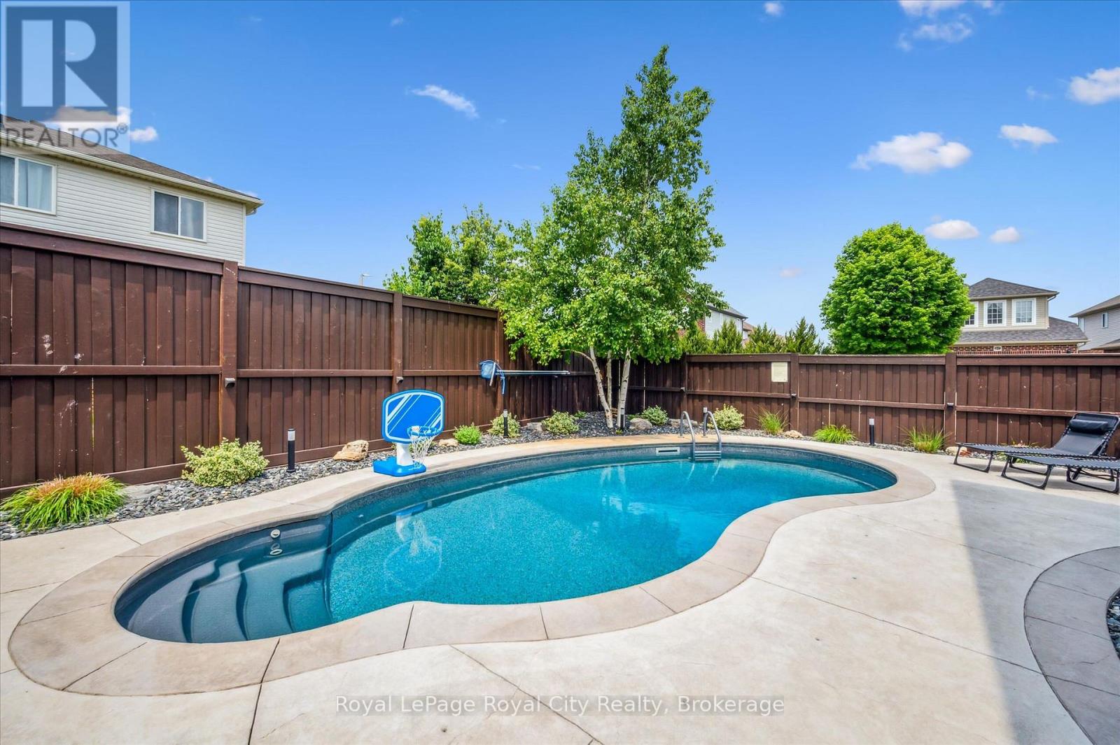 24 Popham Drive, Guelph, Ontario  N1E 0B8 - Photo 36 - X13086298