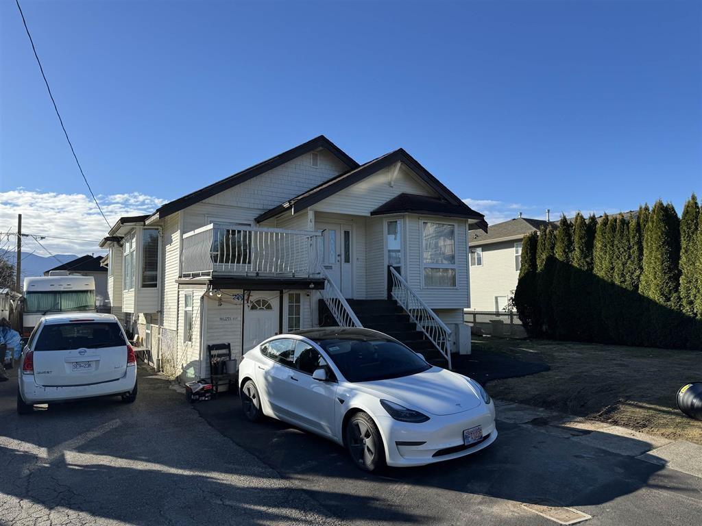 46058 Second Avenue, Chilliwack Downtown, Chilliwack, British Columbia  V2P 1S5 - Photo 2 - R3118705