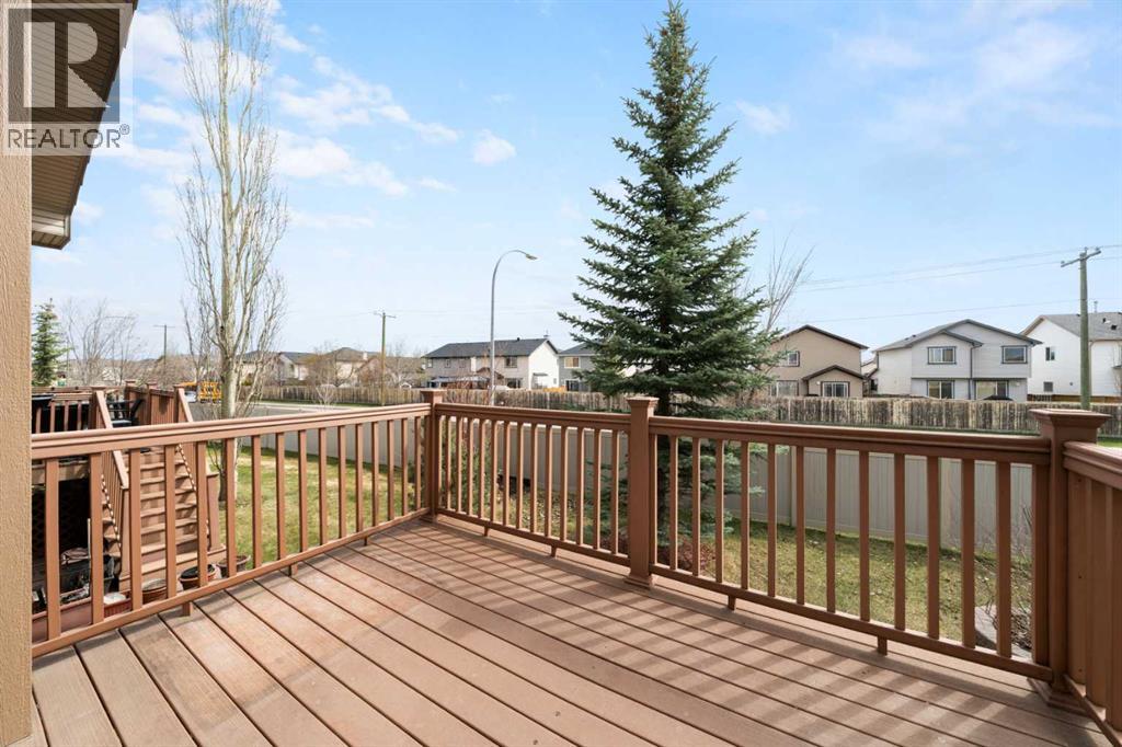 32 Bridle Estates Place SW, Calgary, Alberta  T2Y 0E9 - Photo 9 - A2307784