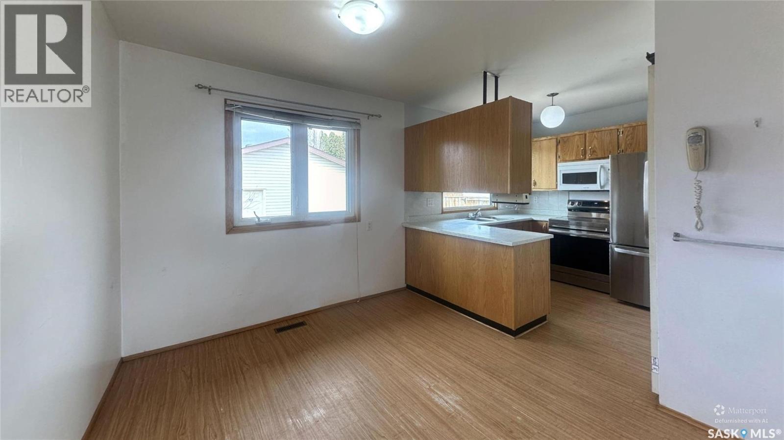 3918 Centennial Drive, Saskatoon, Saskatchewan  S7L 5L1 - Photo 11 - SK035467