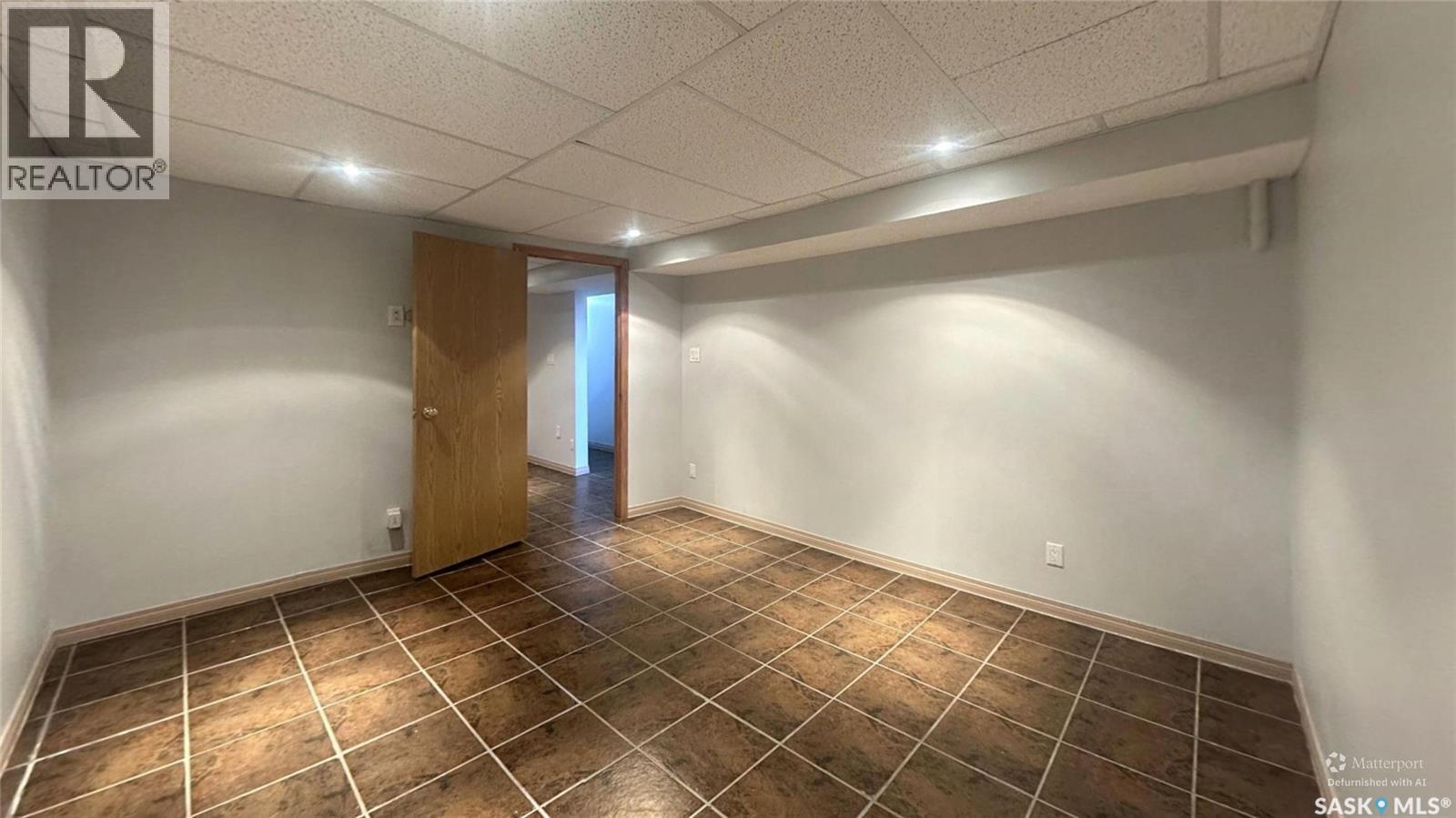 3918 Centennial Drive, Saskatoon, Saskatchewan  S7L 5L1 - Photo 19 - SK035467