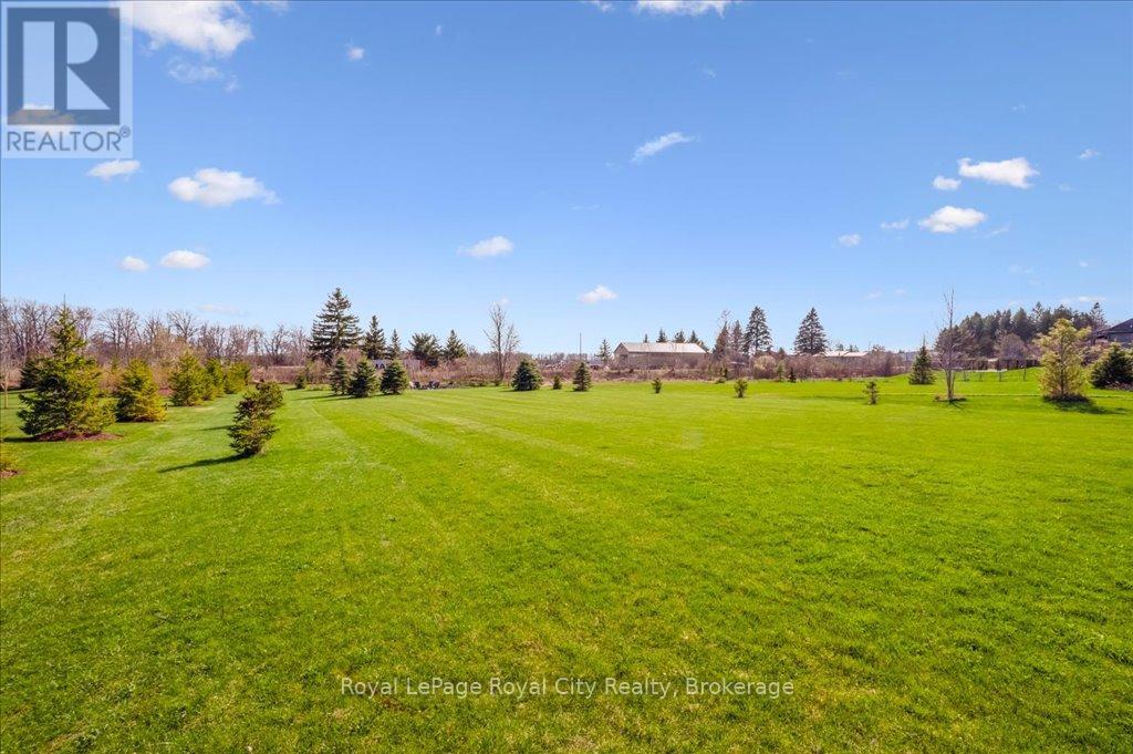 51 Ariss Glen Drive, Guelph/eramosa, Ontario  N0B 1B0 - Photo 37 - X12815952
