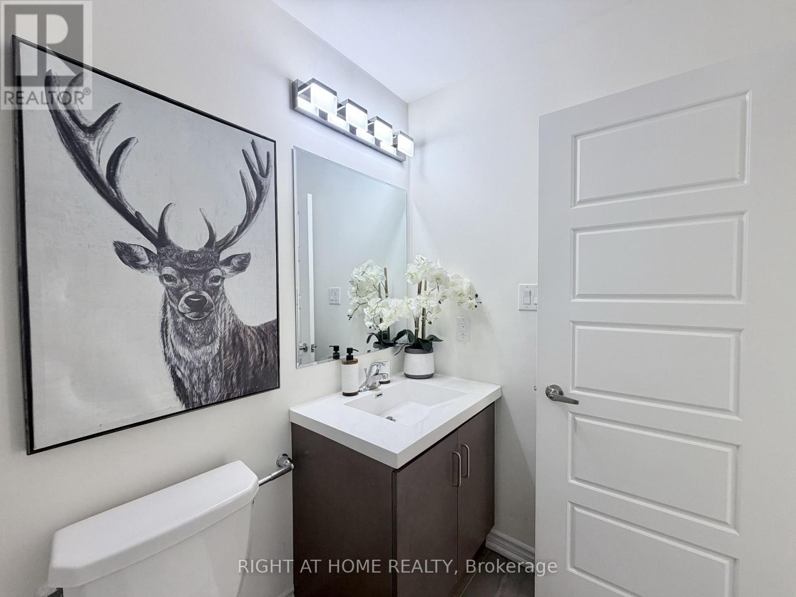 21 - 1222 Rose Way, Milton, Ontario  L9E 1P2 - Photo 34 - W12987392