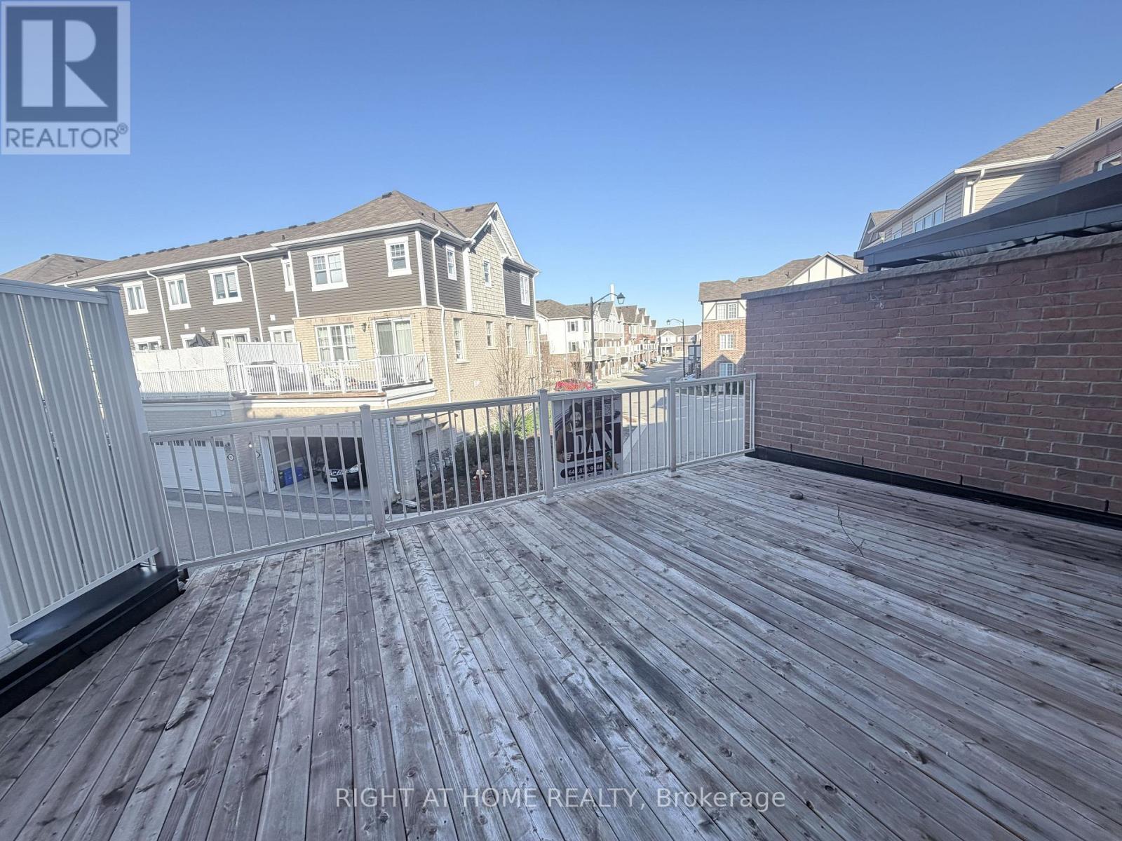 21 - 1222 Rose Way, Milton, Ontario  L9E 1P2 - Photo 17 - W12987392