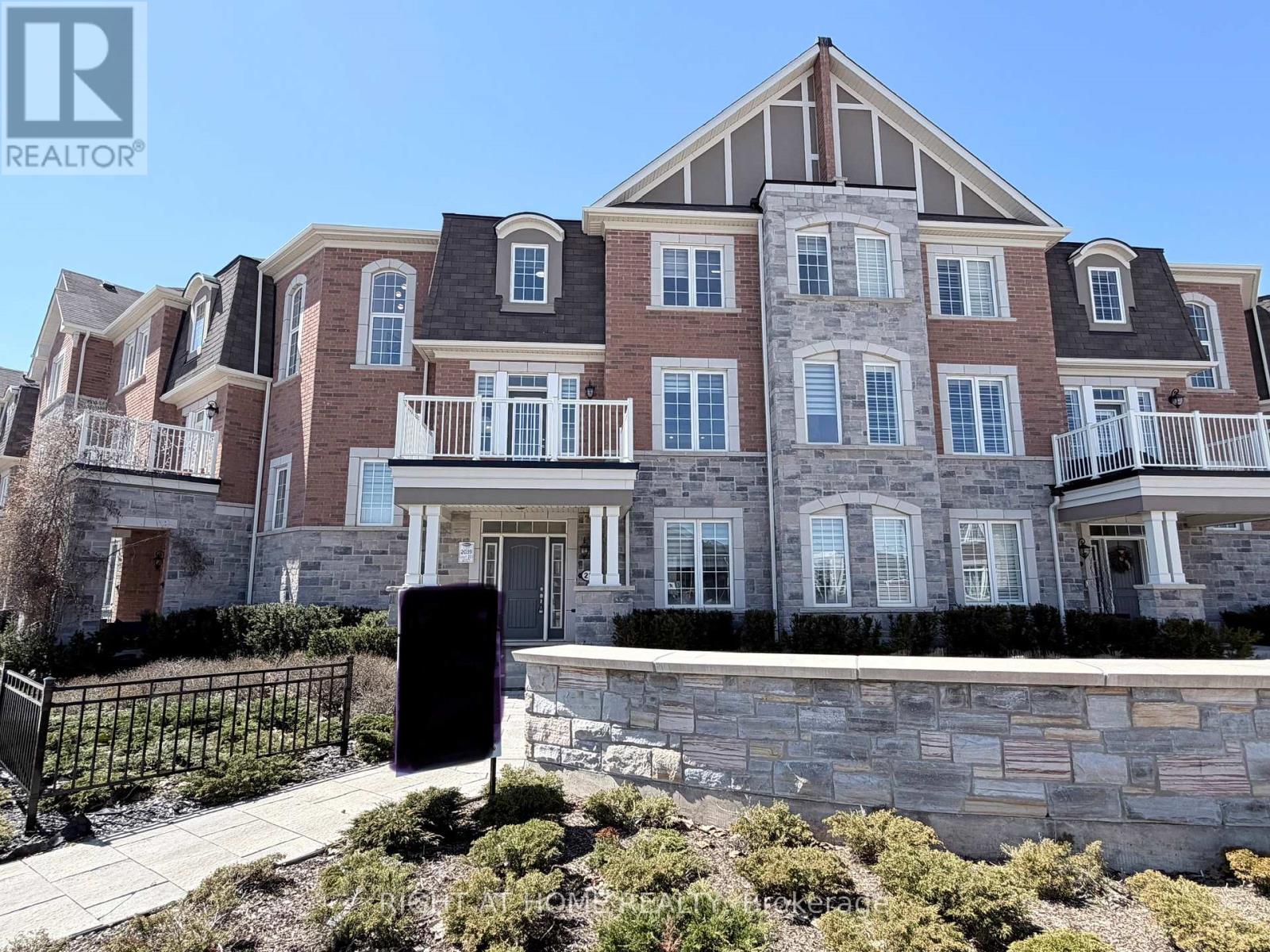 21 - 1222 Rose Way, Milton, Ontario  L9E 1P2 - Photo 49 - W12987392