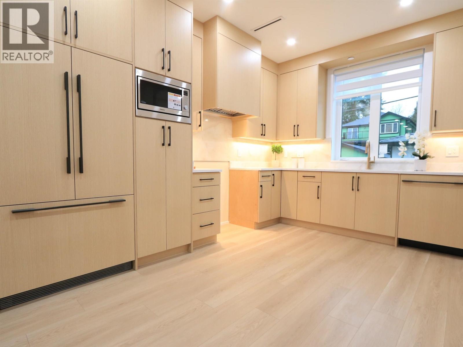 2828 Cheyenne Avenue, Vancouver, British Columbia  V5R 4R6 - Photo 6 - R3121635