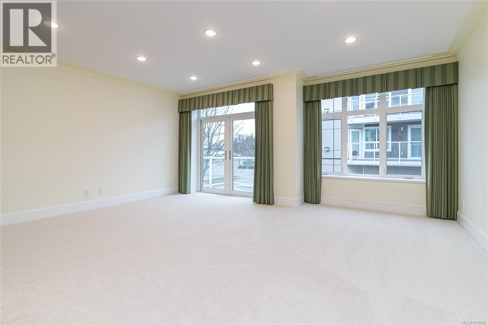 9708a Third St, Sidney, British Columbia  V8L 3A2 - Photo 36 - 1034666
