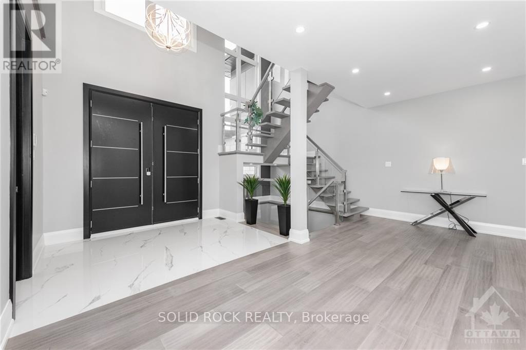 224 Roger Road, Ottawa, Ontario  K1H 5C6 - Photo 2 - X13106226