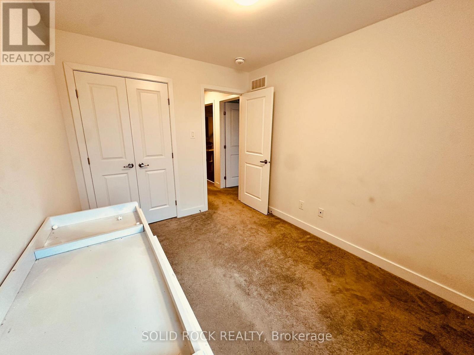135 Rockmelon Street, Ottawa, Ontario  K1X 0K3 - Photo 17 - X13106242