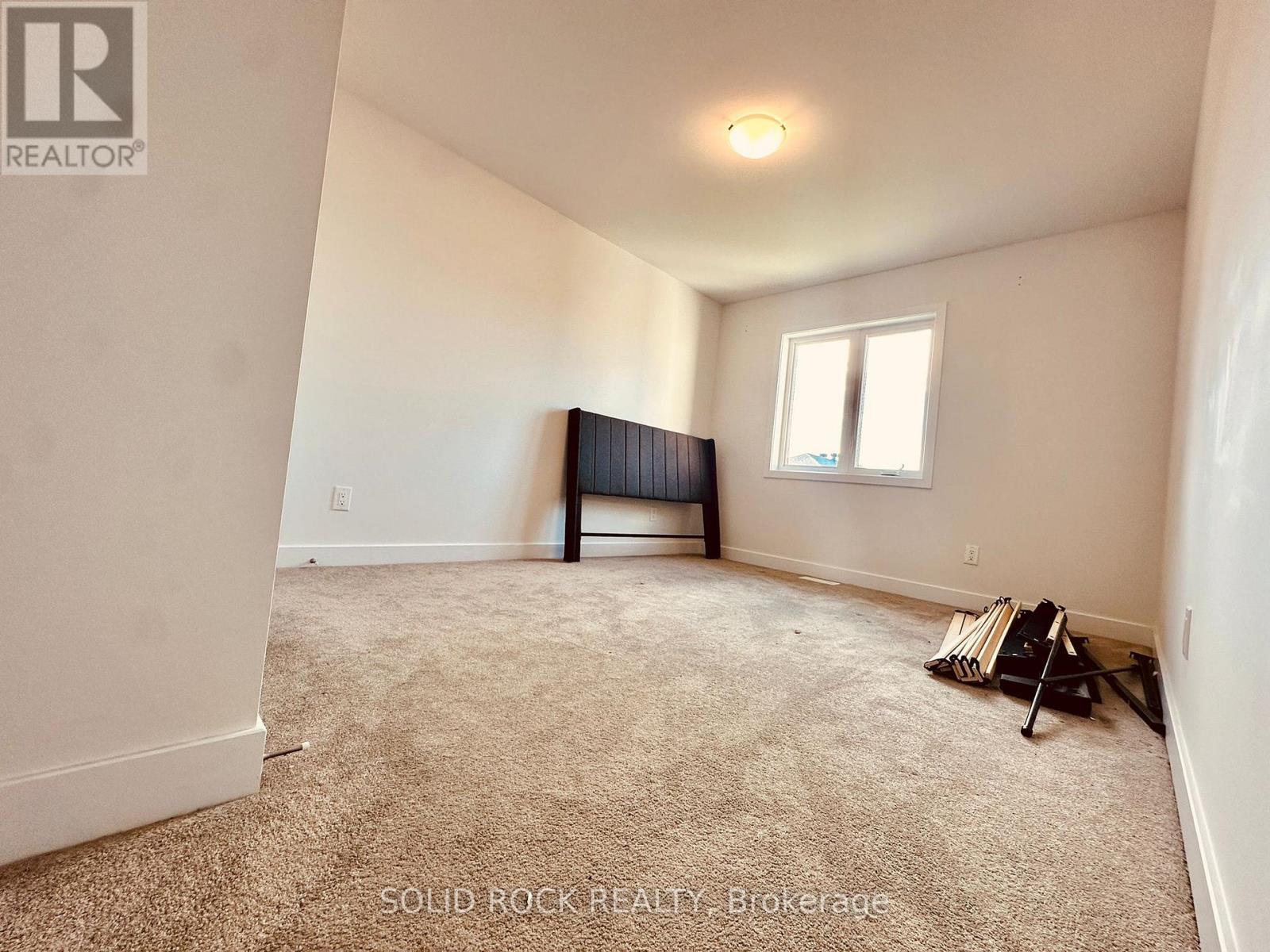 135 Rockmelon Street, Ottawa, Ontario  K1X 0K3 - Photo 26 - X13106242