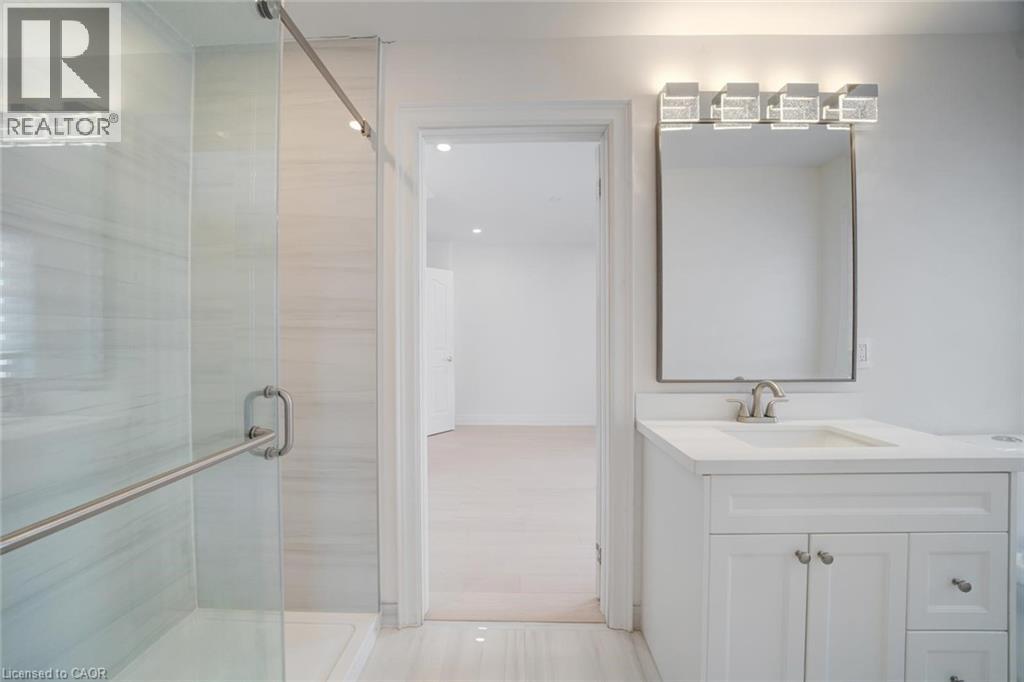 2a Chiltern Hill, Richmond Hill, Ontario  L4B 3B9 - Photo 42 - 40819978