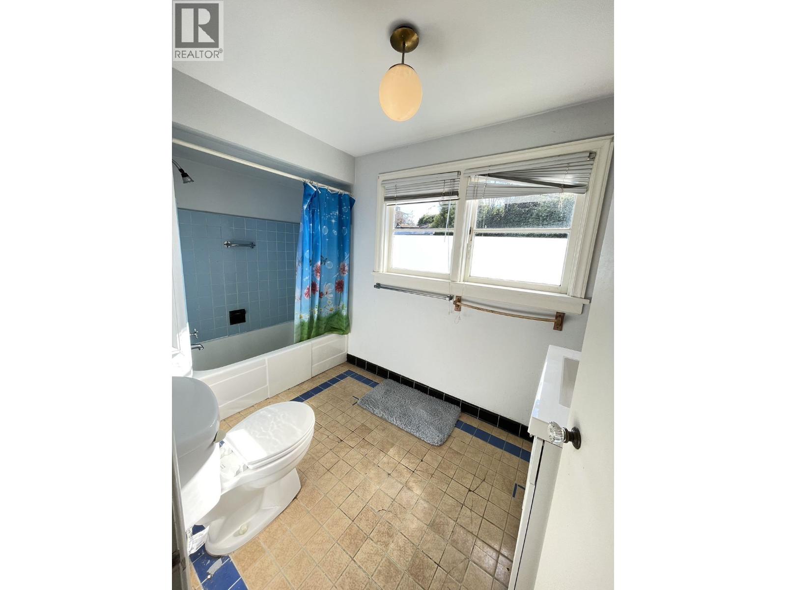 4679 Puget Drive, Vancouver, British Columbia  V6L 2V9 - Photo 11 - R3121467