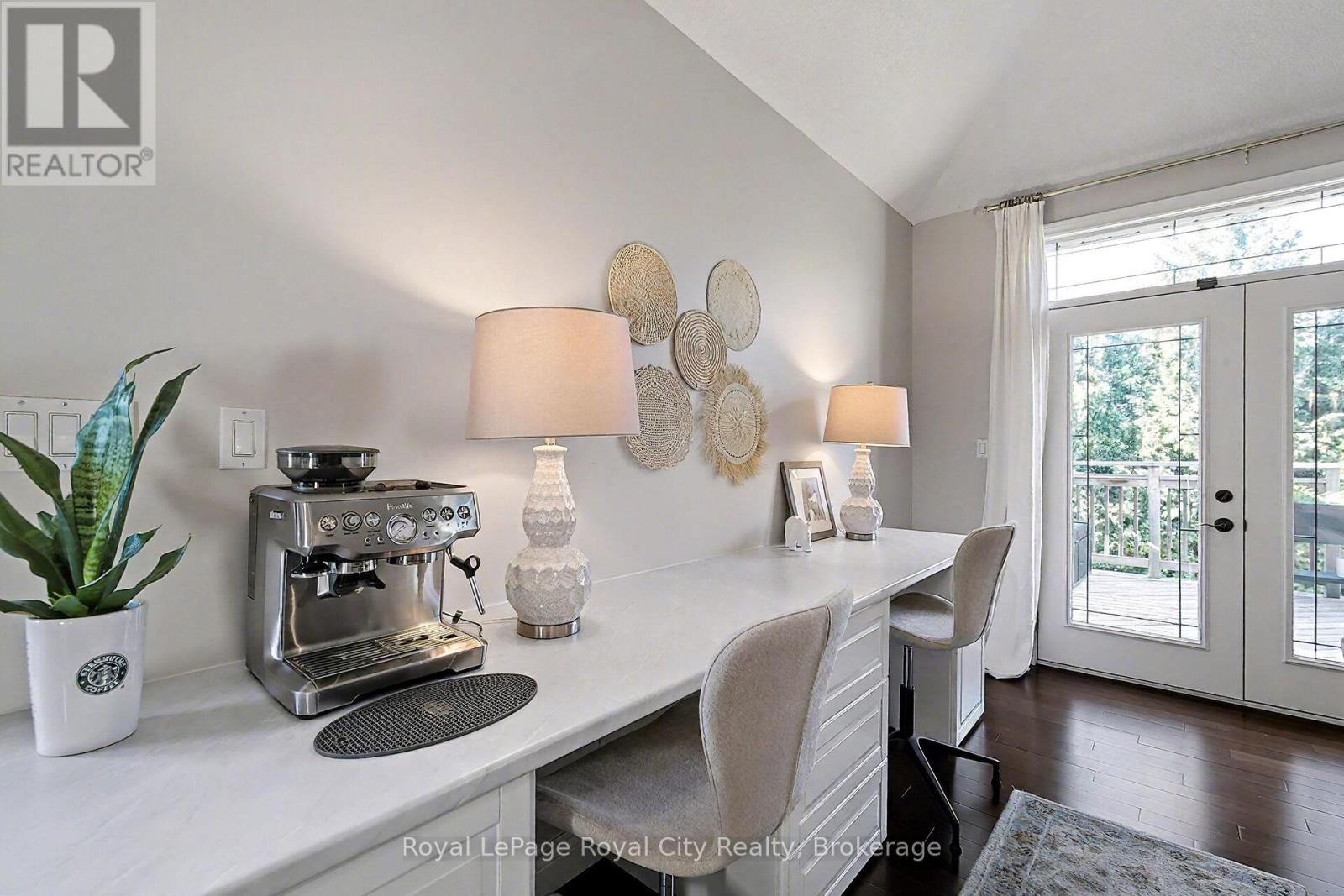 8 Zaduk Place, Guelph, Ontario  N1G 0A7 - Photo 15 - X13105240
