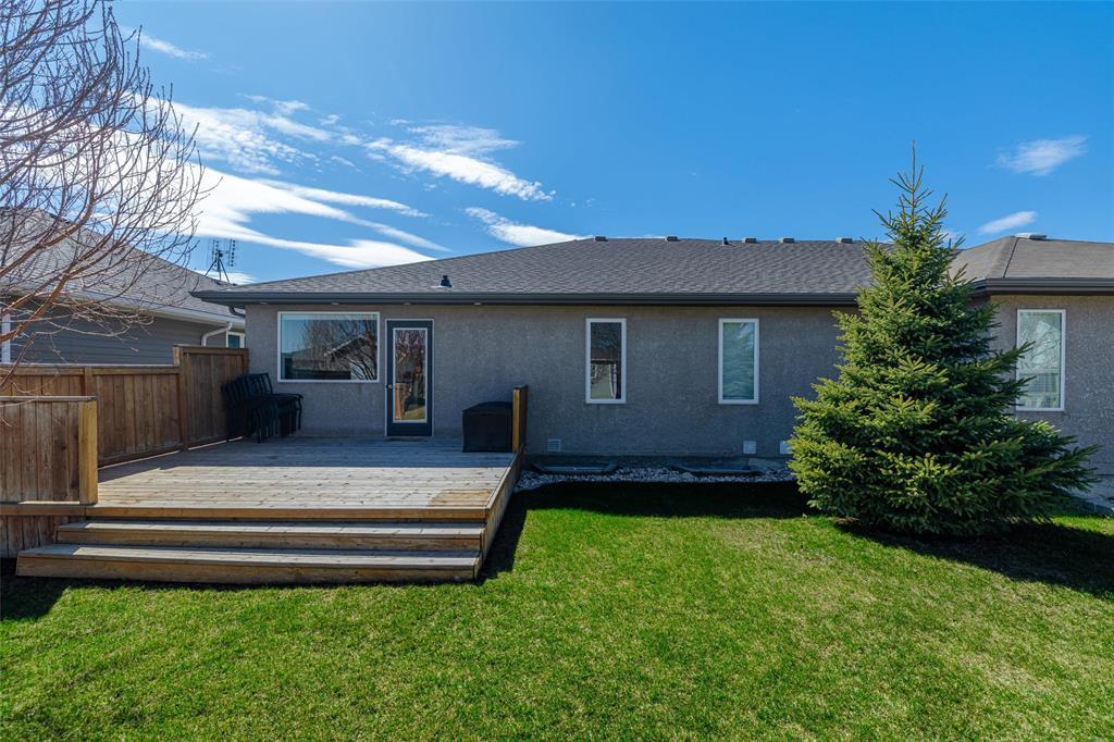 17 Brighton Lane, Steinbach, Manitoba  R5G 0S6 - Photo 42 - 202609863