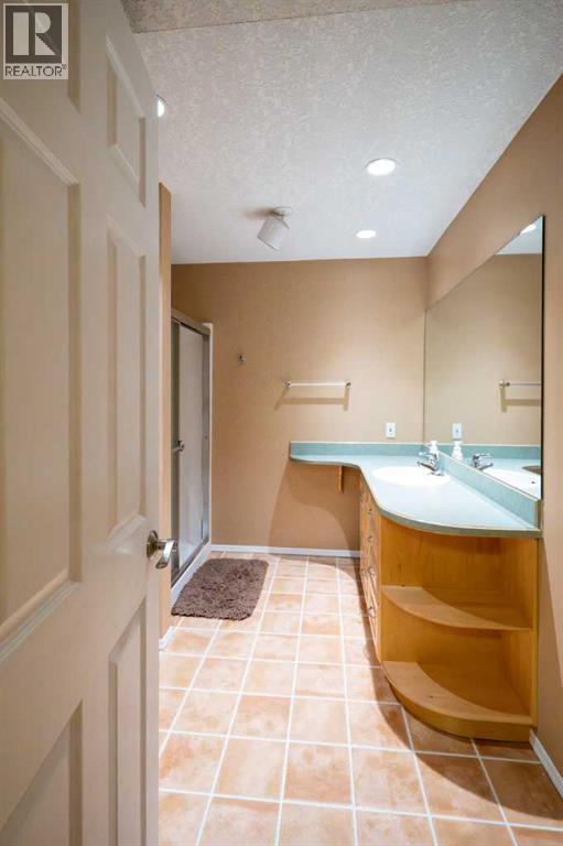 34 Ravine Drive, Whitecourt, Alberta  T7S 1H5 - Photo 31 - A2275059